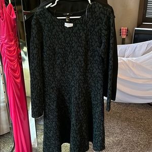 H&M green and black leopard dress